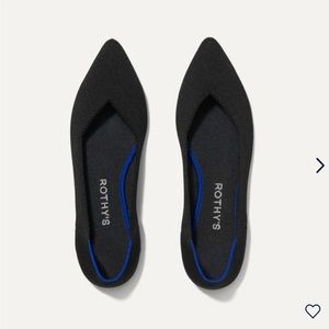 Brand new black Rothy’s Point 1